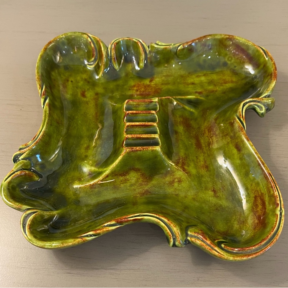 California Pottery Mid Century Modern Ceramic Ashtray Avocado Green Glaze
